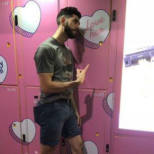 Meet your Posher, Mark